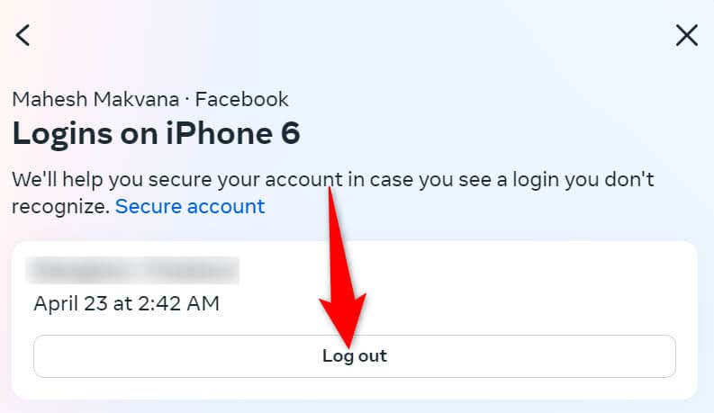 Facebook のデスクトップ サイトを使用して携帯電話でアカウントからログアウトする画像
